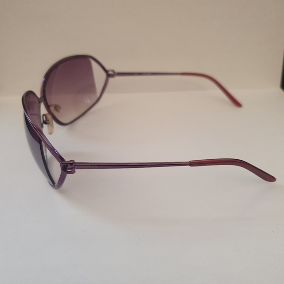 Rare Like-New Guess Butterfly Sunglasses - Picture 8 of 16